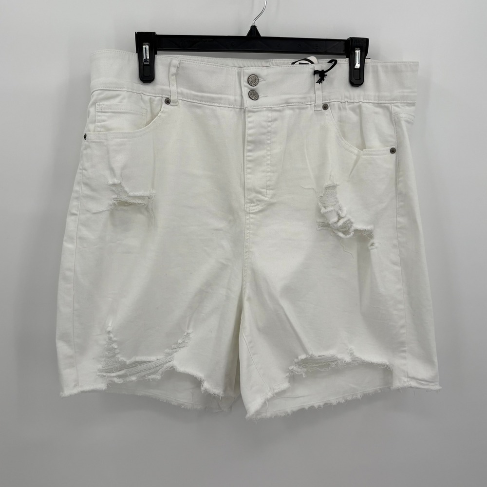 Fashion To Figure Curvy Cutoff Shorts Lot of 2 White Black Distressed Size 24‎